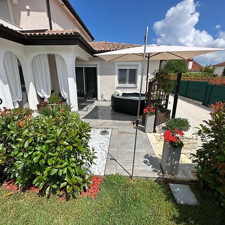 Villa Zonta Apartment Maremi With Private Jacuzzi Buje Dış mekan fotoğraf