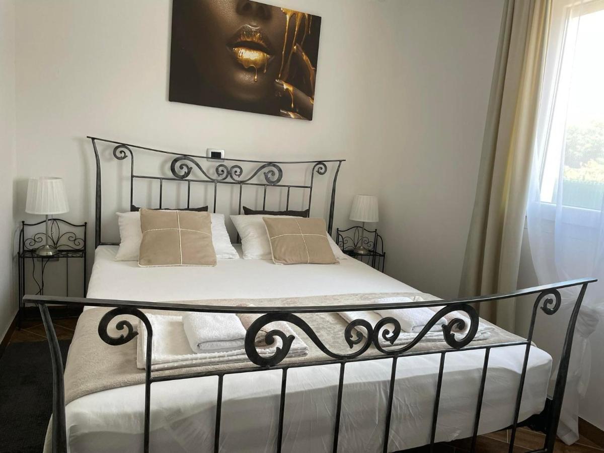 Villa Zonta Apartment Maremi With Private Jacuzzi Buje Dış mekan fotoğraf
