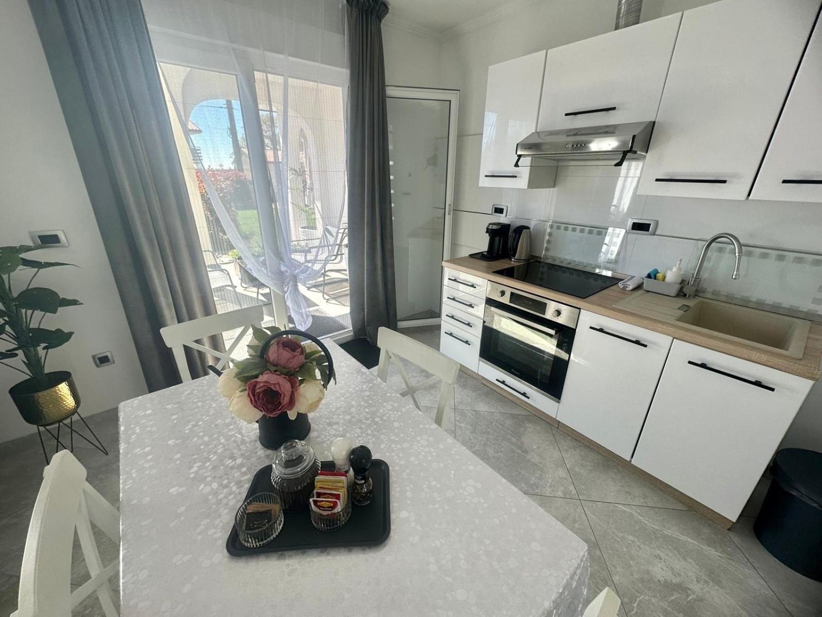 Villa Zonta Apartment Maremi With Private Jacuzzi Buje Dış mekan fotoğraf
